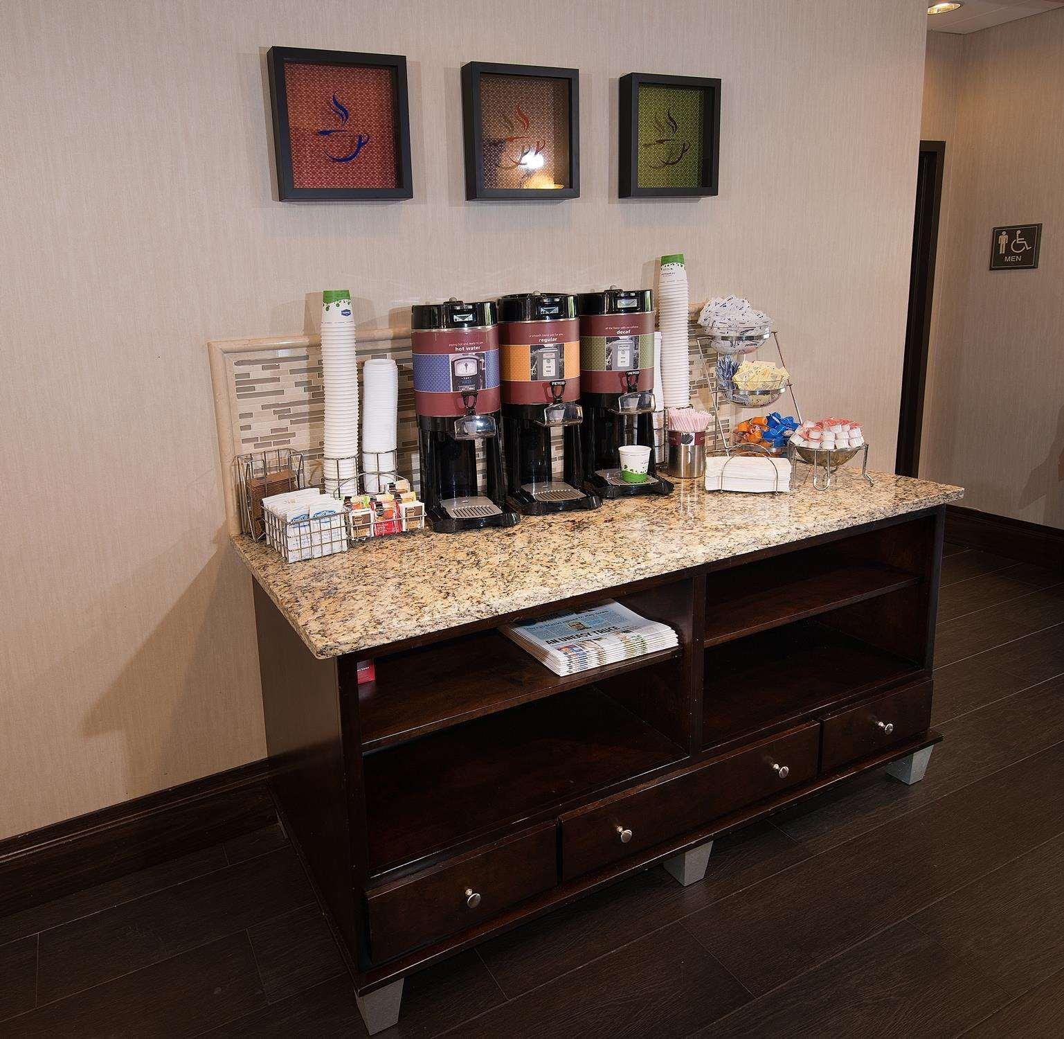Hampton Inn Carlstadt At The Meadowlands Ngoại thất bức ảnh